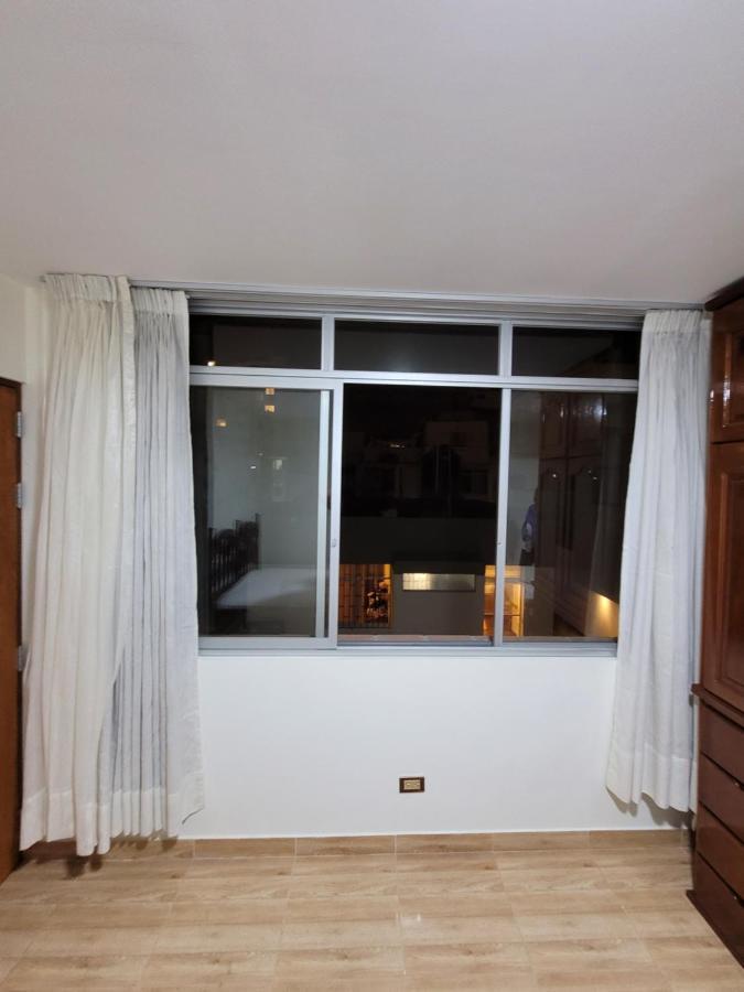 Habitacion Con Bano Propio Para 2 Personas Como Maximo Distretto di Distretto di Lima Esterno foto